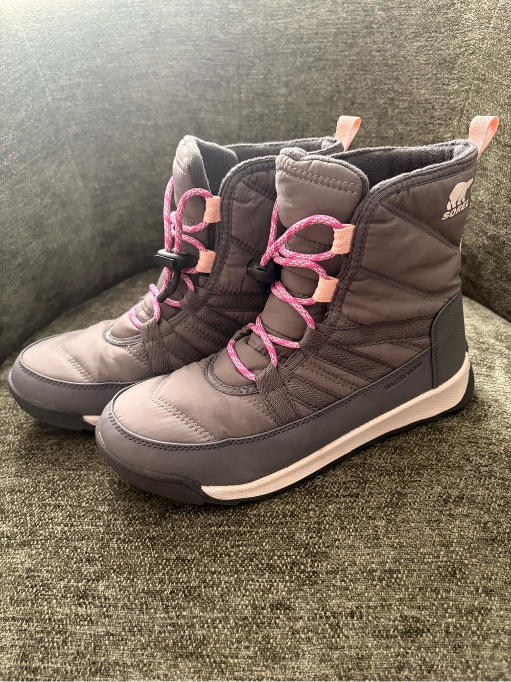 Sorel Kids Grey and Pink Toggle-Lace Winter Boots